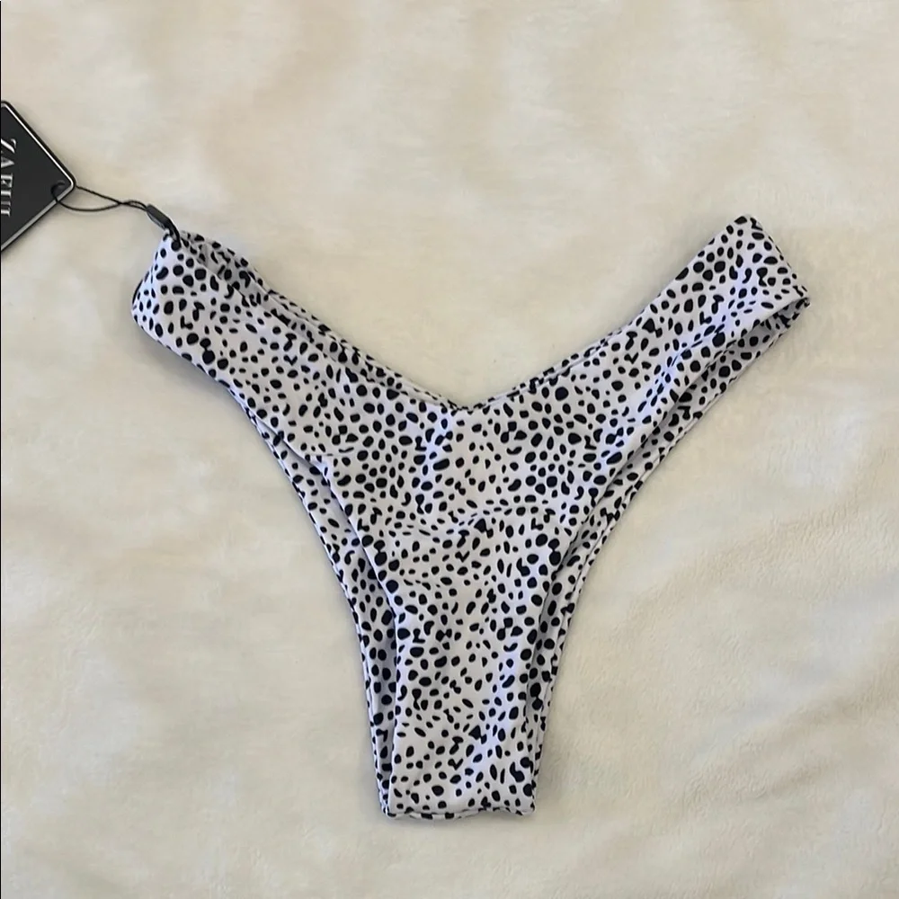 Zaful Black and White Leopard Print Bikini Bottom nwt